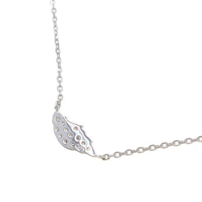 Agate diamond necklace in white gold with 0.07 carat diamonds, shown on a white background