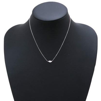 Agate diamond necklace in white gold with 0.07 carat diamonds, shown on a white background