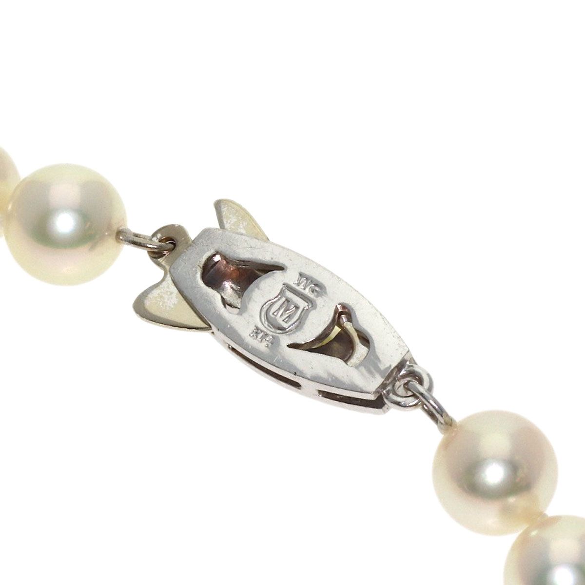 MIKIMOTO ladies pearl earrings and necklace set in K14 white gold with 6.5-6.9mm pearls and 37cm chain