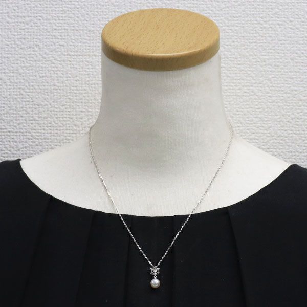 Mikimoto K18WG Akoya pearl pendant necklace with 6.7mm white pinkish pearl and diamond on white gold chain