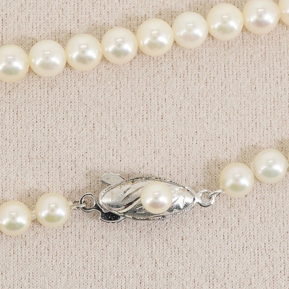 109cm long silver necklace featuring Akoya pearls with elegant and classic design 24-5186M