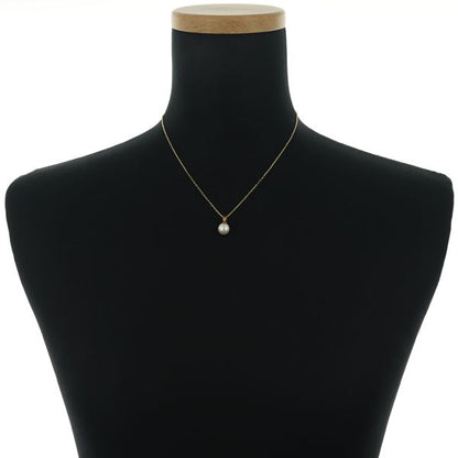 Mikimoto necklace featuring a single 8.0mm pearl set in 18K yellow gold with a 40cm chain