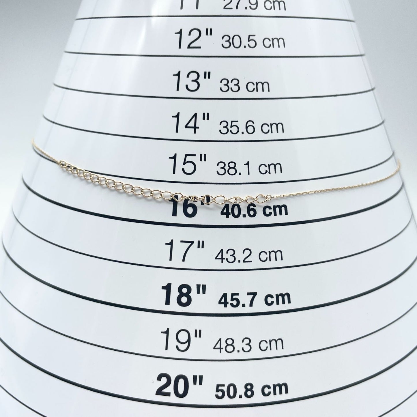 Agete K10 Chain Necklace model 24-4360 made of gold, displayed on a white background