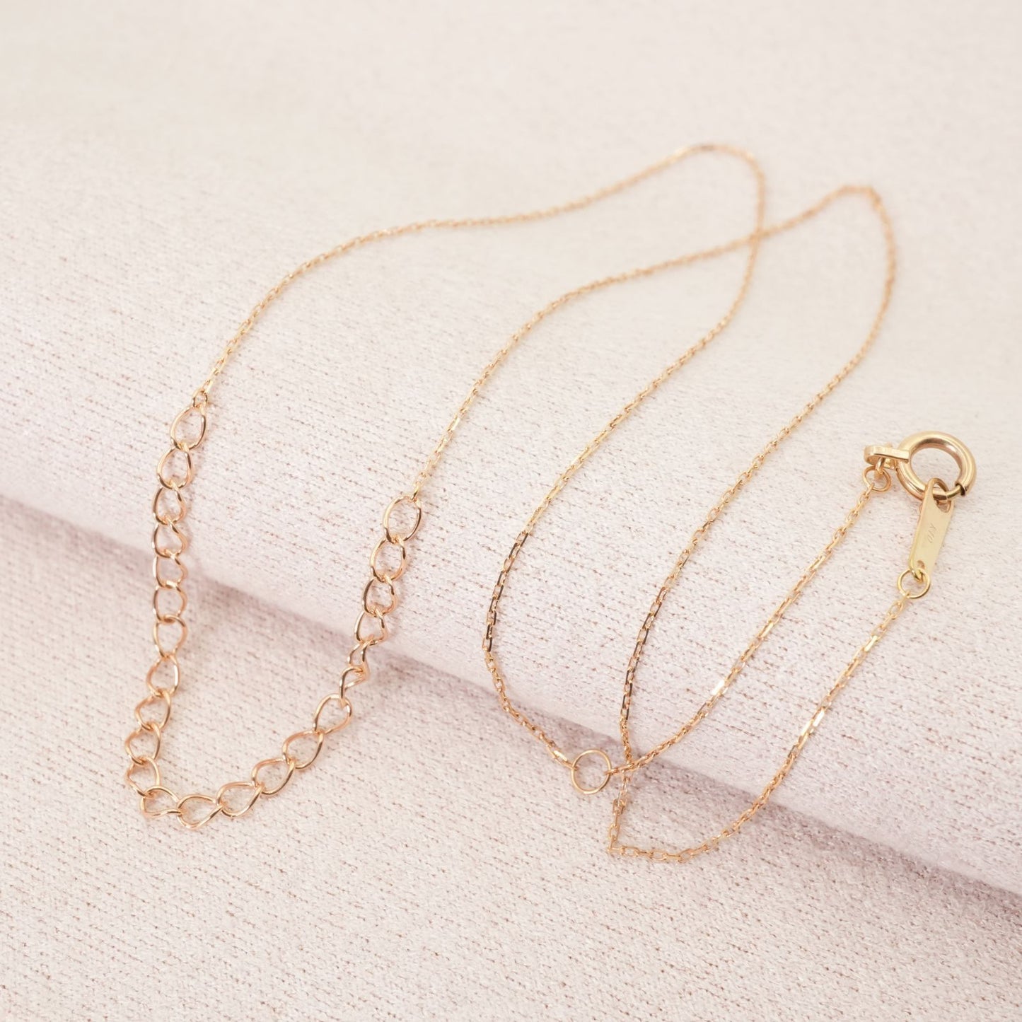 Agete K10 Chain Necklace model 24-4360 made of gold, displayed on a white background