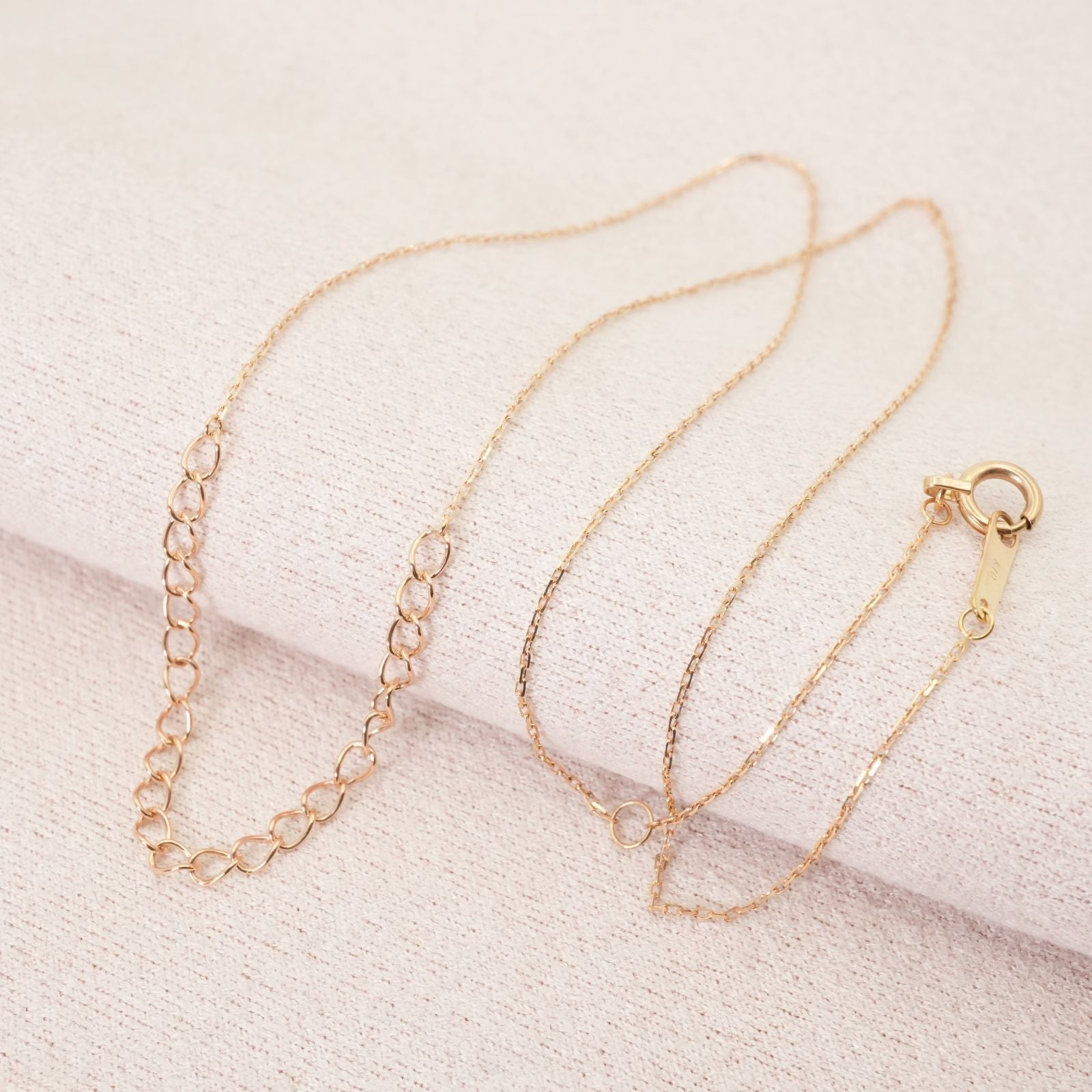 Agete K10 Chain Necklace model 24-4360 made of gold, displayed on a white background