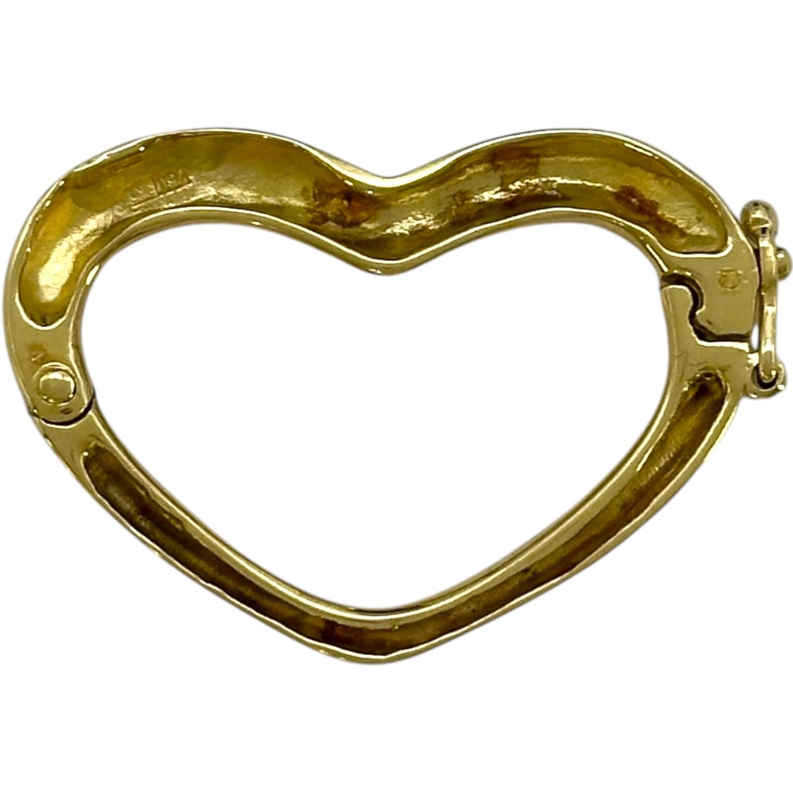 Mikimoto Heart Top Gold 750 jewelry piece for ladies sized 17.8 mm by 28 mm weighing 4.7 grams