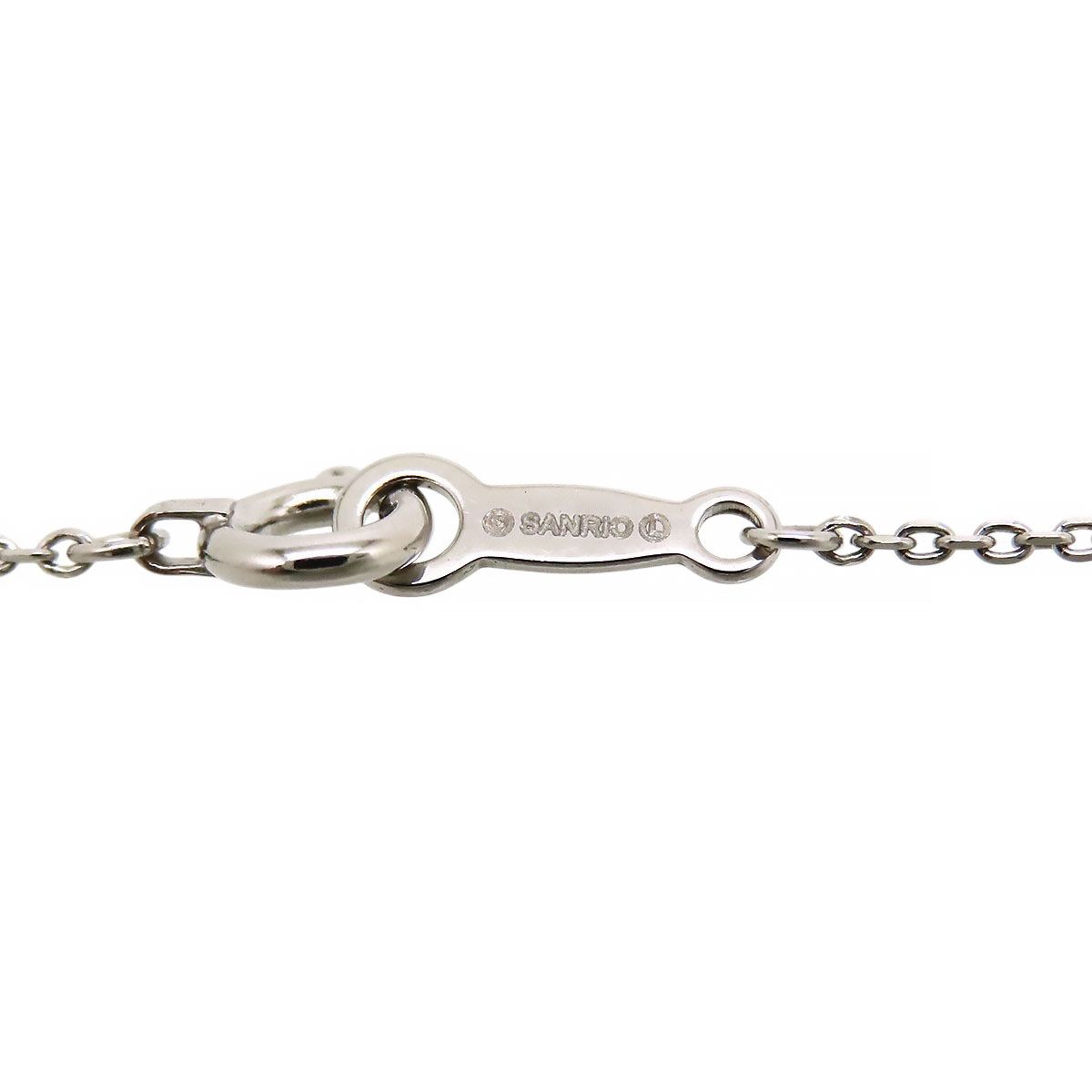 Hello Kitty Akoya Pearl Necklace Limited Edition with 7.1mm pearls and adjustable chain in inner and outer box