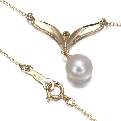 Mikimoto necklace with 7.2mm Akoya pearl and diamond pendant in 18k yellow gold, 42cm chain length