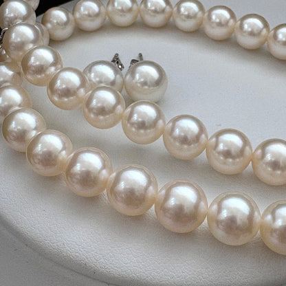 Tasaki Akoya pearl necklace and earrings set with swan charm and certificate