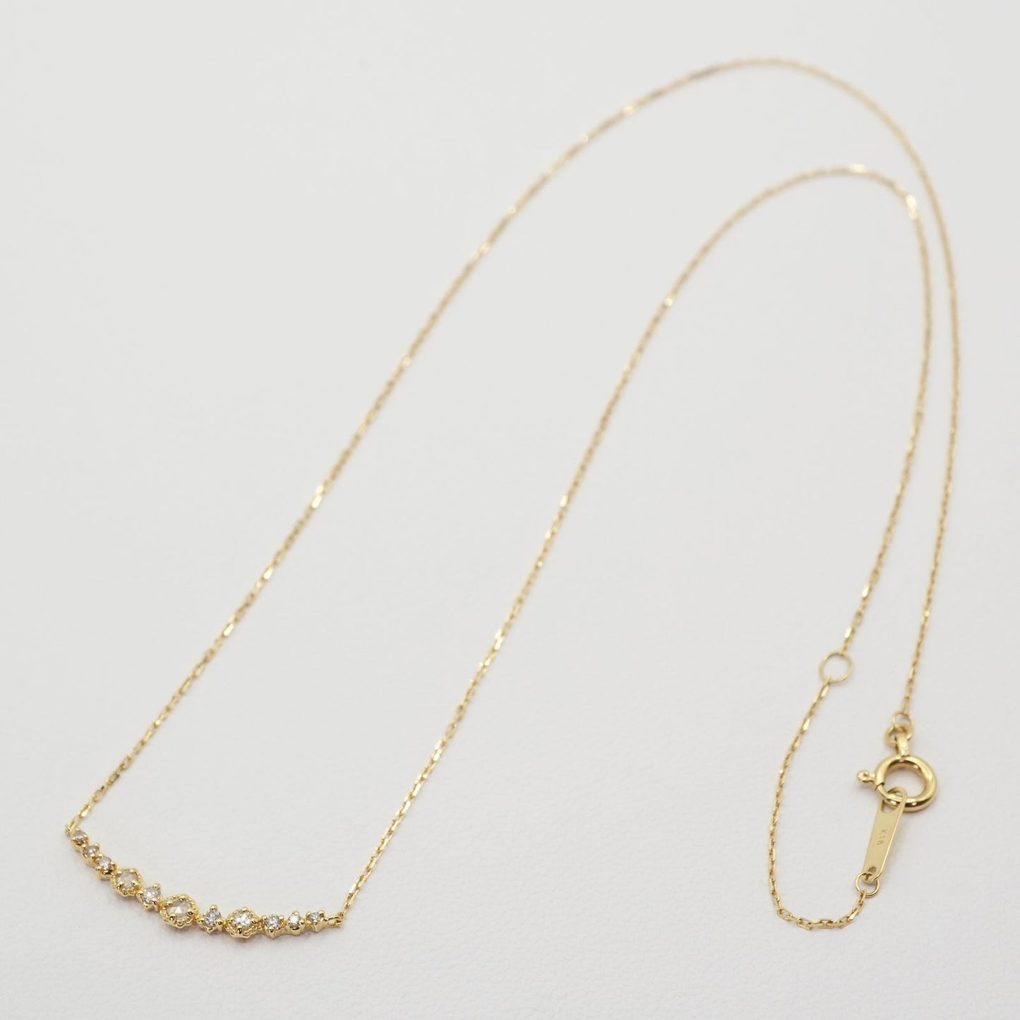 Agetto Limited Necklace in K18 gold with 0.09 carat diamonds, model 2017/24-4341