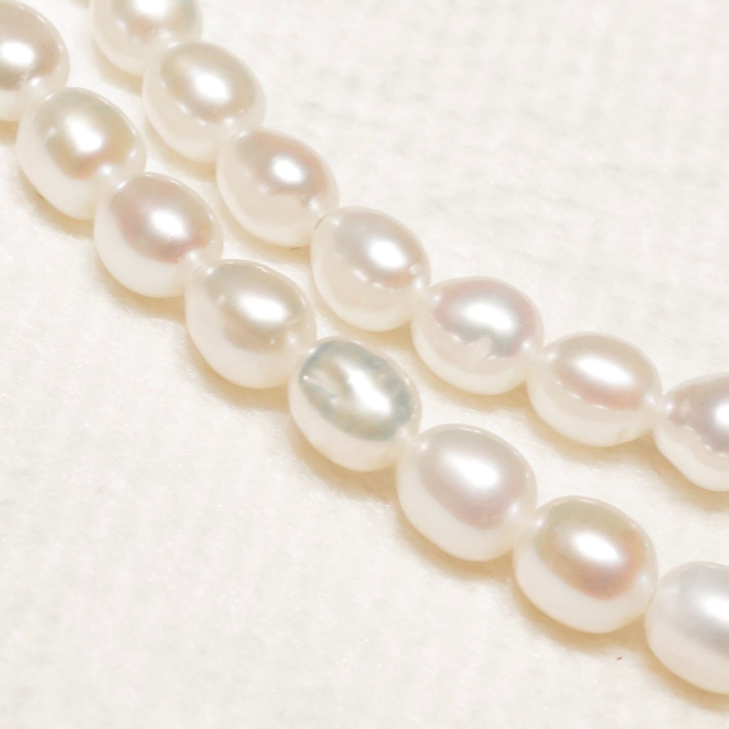 Mikimoto K18 baby pearl freshwater pearl necklace with elegant design and lustrous pearls
