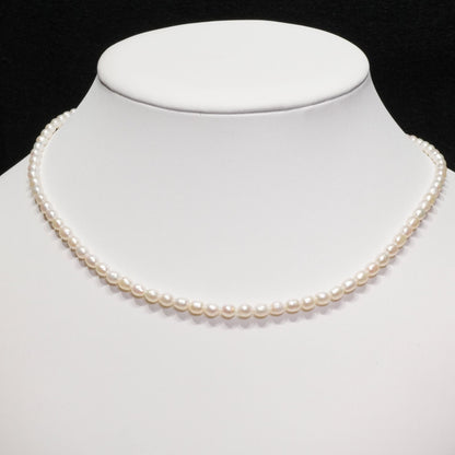 Mikimoto K18 baby pearl freshwater pearl necklace with elegant design and lustrous pearls