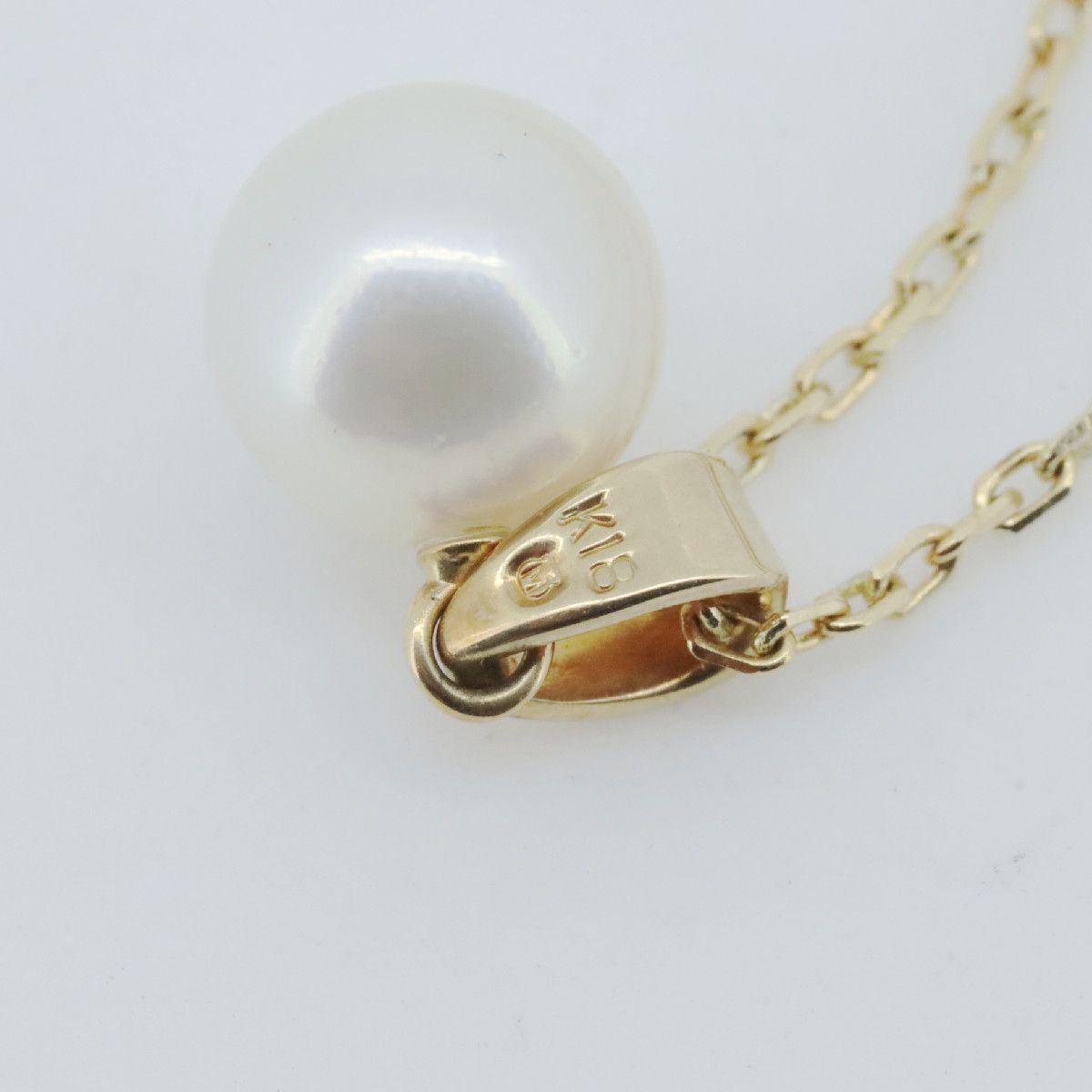 Mikimoto pearl necklace with 7.3mm pearl and 18K yellow gold chain adjustable up to 40 cm