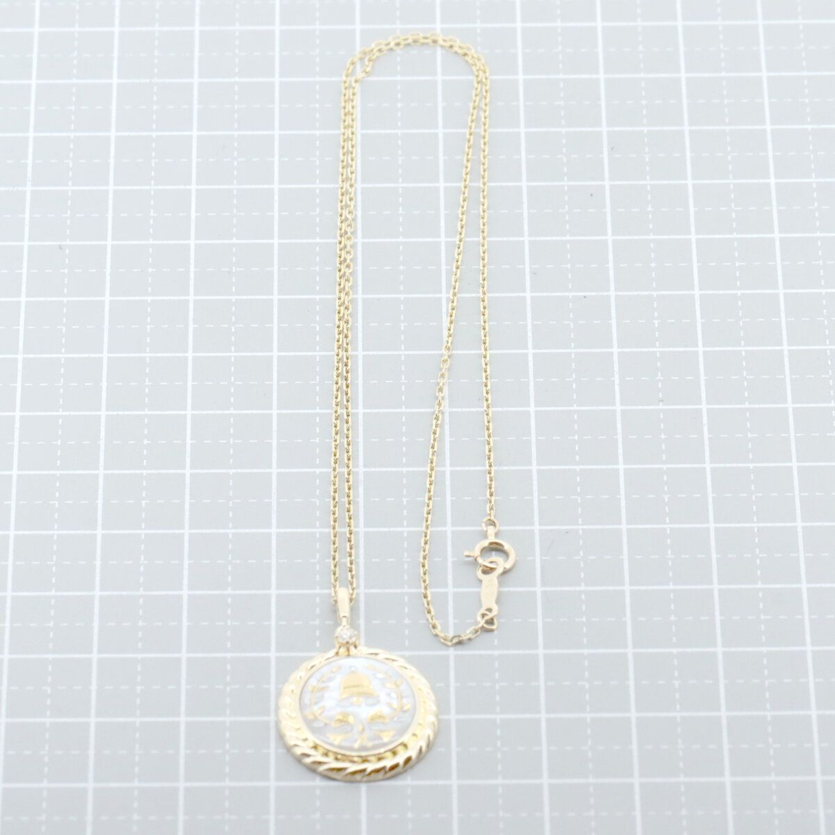 Mikimoto Pikway diamond necklace 0.04ct in 18K yellow gold with adjustable chain