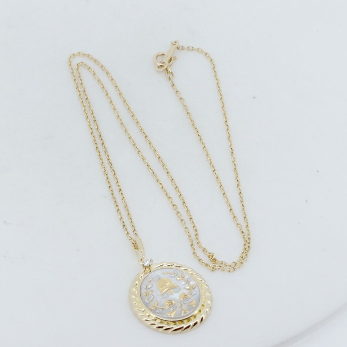 Mikimoto Pikway diamond necklace 0.04ct in 18K yellow gold with adjustable chain