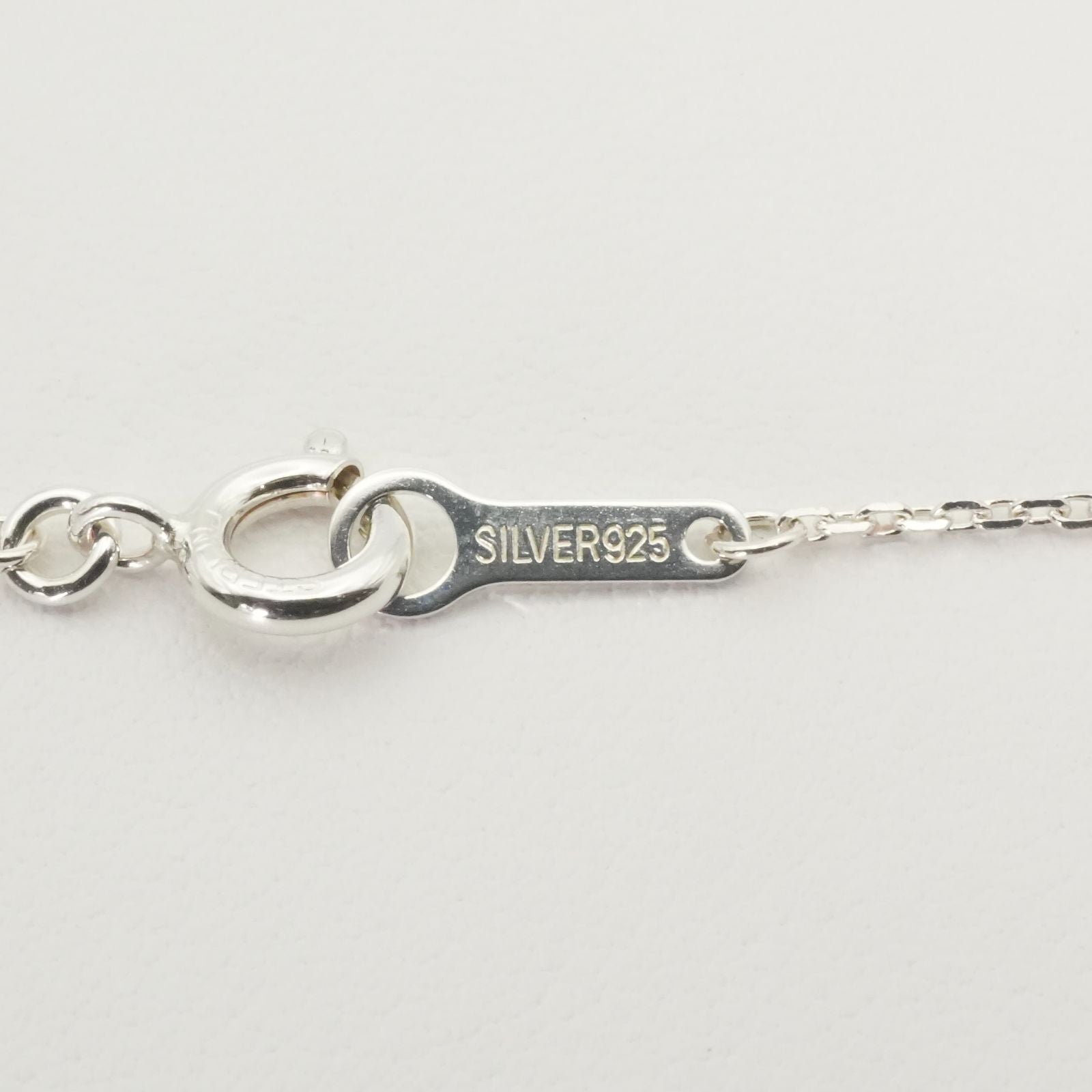 Agate Silver Shell Oval Marquis SV Necklace with silver and shell detail, worn look, displayed on white background