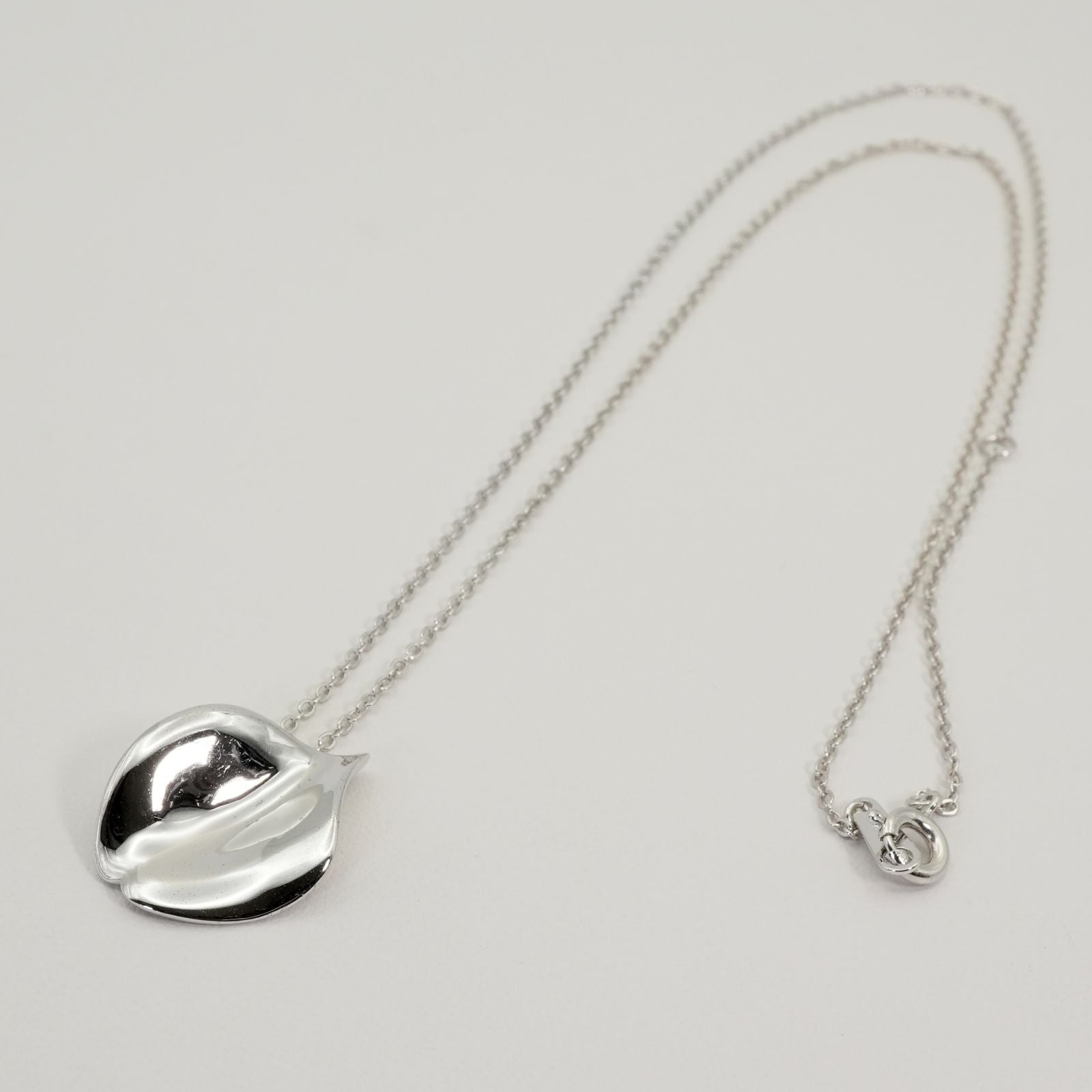 Mikimoto Petal Necklace featuring a Vandome silver pendant on a delicate chain