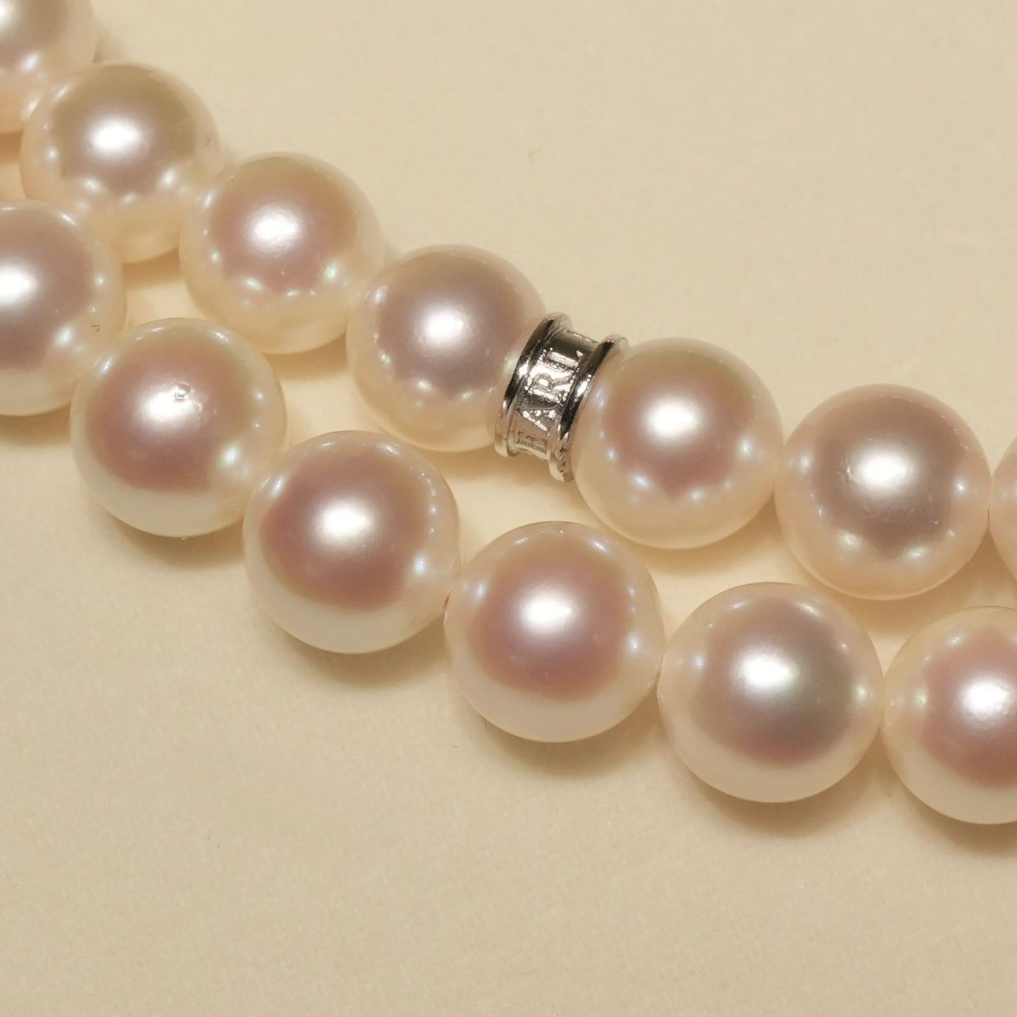 Mikimoto Pearl Island Akoya pearl necklace with silver chain model 24-3161