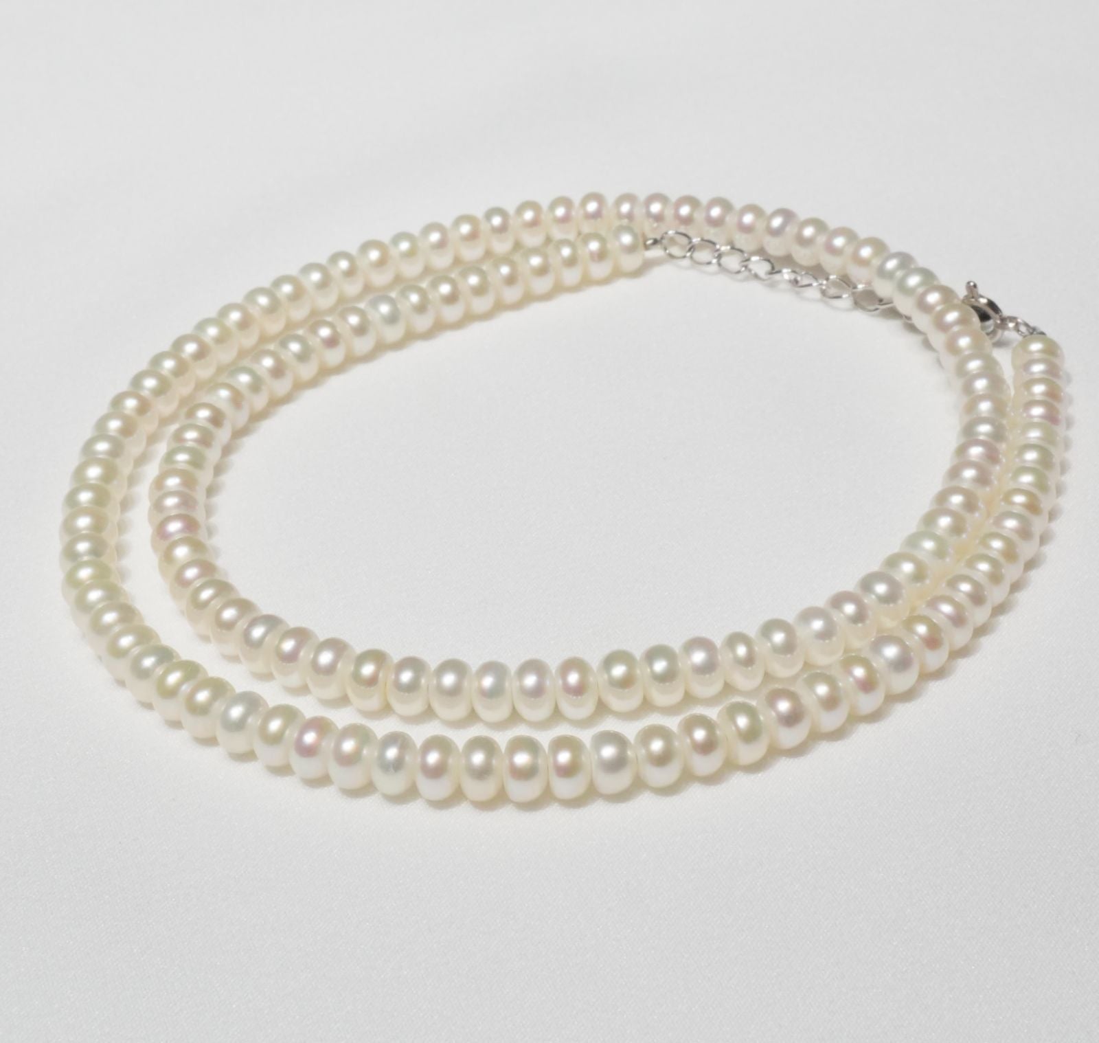 Mikimoto Perlerita button pearl necklace in white gold with freshwater pearls, model 24-5435