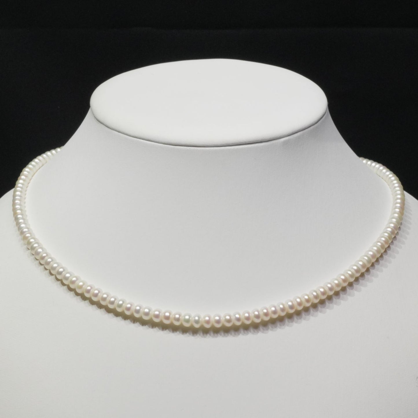 Mikimoto Perlerita button pearl necklace in white gold with freshwater pearls, model 24-5435