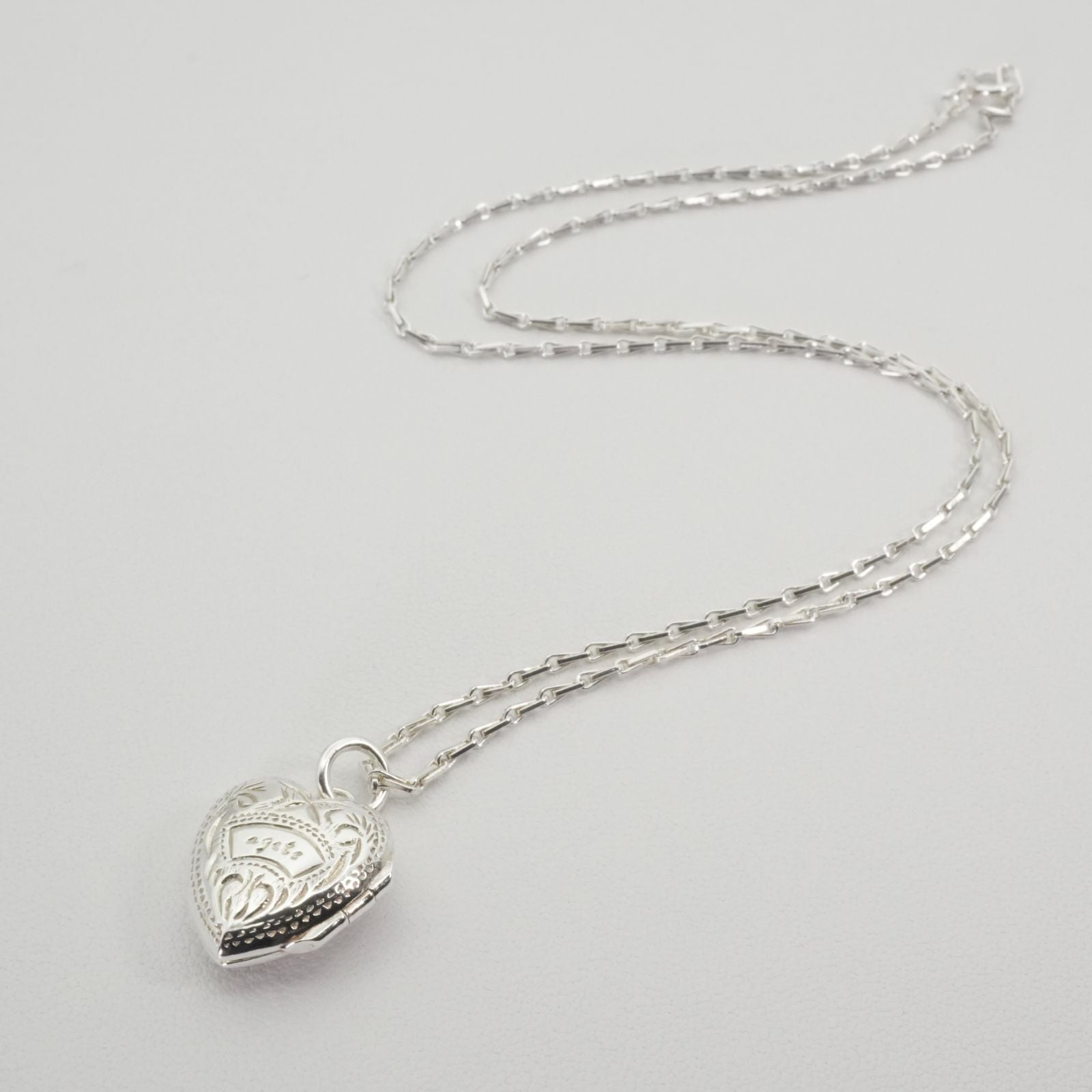 Agete Heart Rocket necklace with amethyst stone in 925 silver, cleaned and polished, size details shown in images