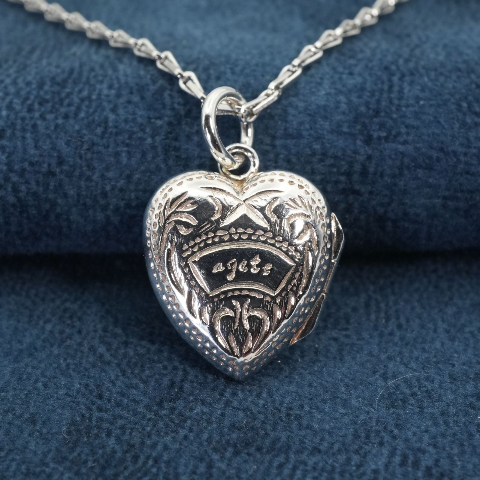 Agete Heart Rocket necklace with amethyst stone in 925 silver, cleaned and polished, size details shown in images