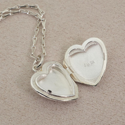 Agete Heart Rocket necklace with amethyst stone in 925 silver, cleaned and polished, size details shown in images