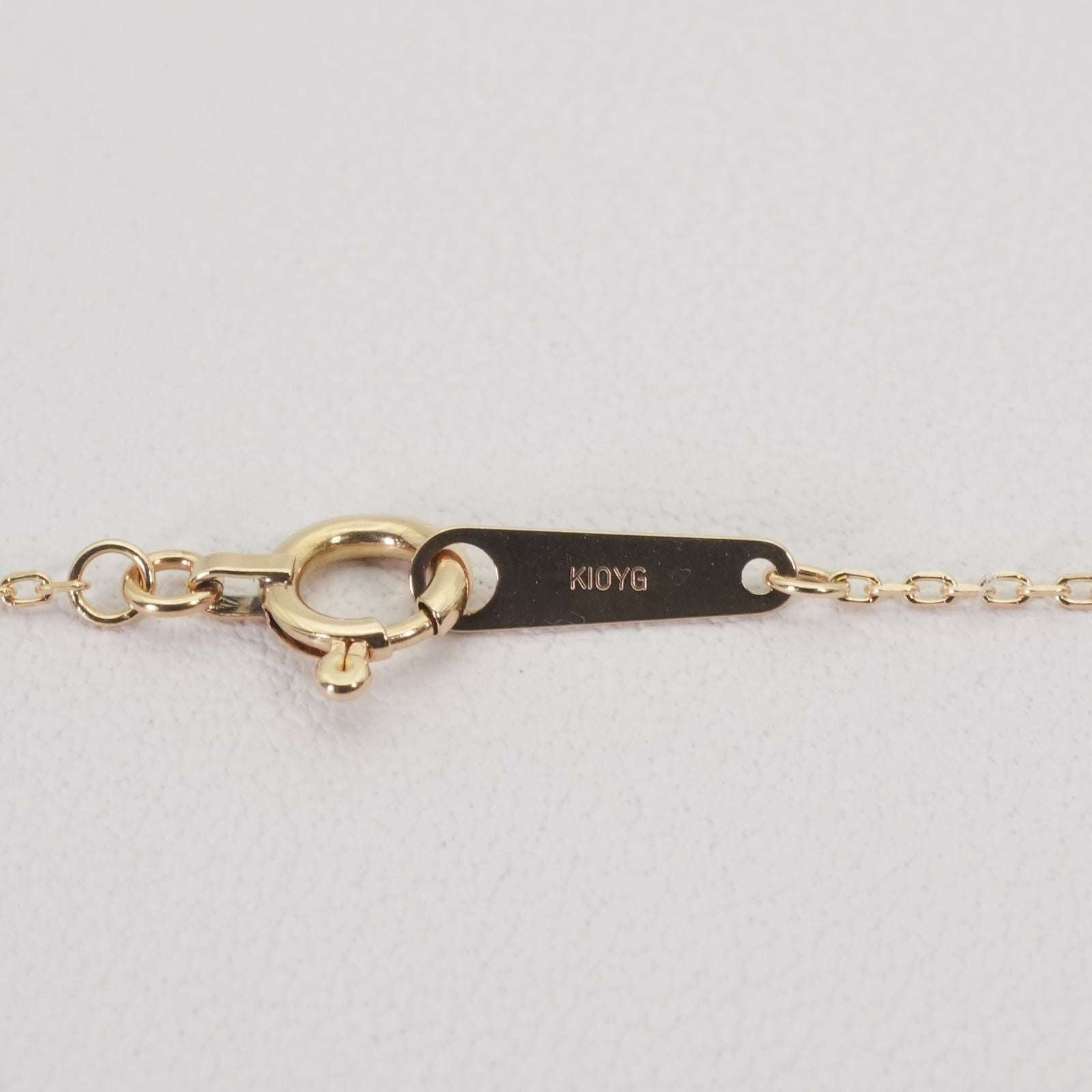 Agete K10 Necklace featuring a delicate Azuki chain in polished gold tone