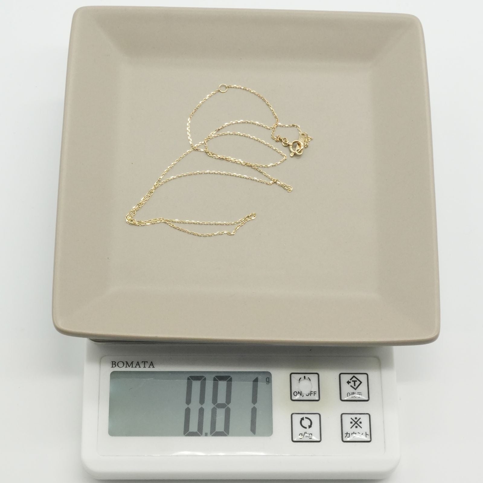 Agete K10 Necklace featuring a delicate Azuki chain in polished gold tone