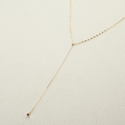 Agete Y-shape Slide Necklace Long K10 26-0087 in gold with a delicate y-shape pendant