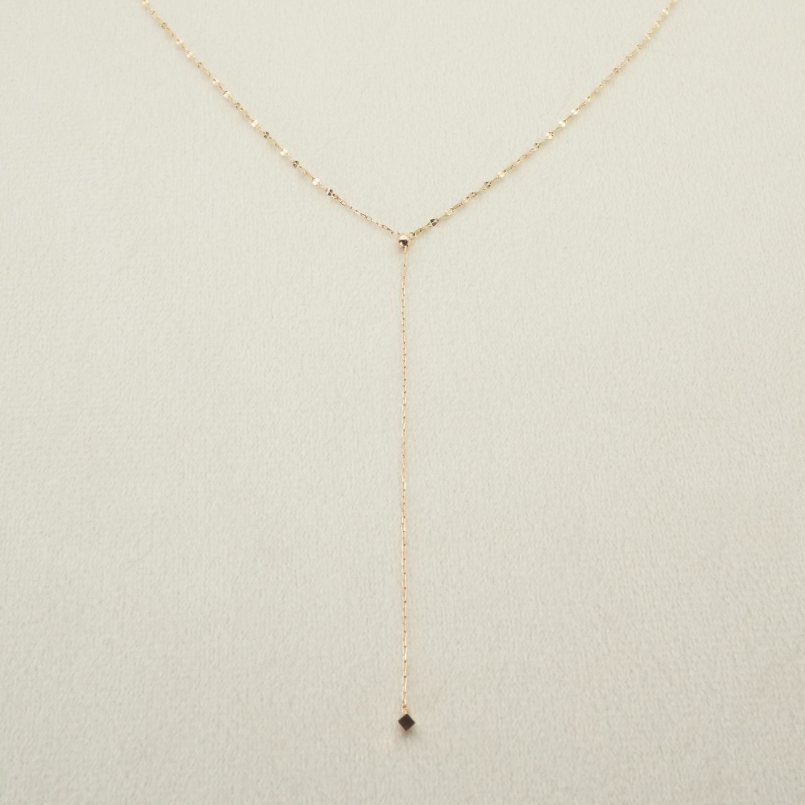 Agete Y-shape Slide Necklace Long K10 26-0087 in gold with a delicate y-shape pendant