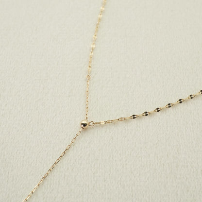 Agete Y-shape Slide Necklace Long K10 26-0087 in gold with a delicate y-shape pendant
