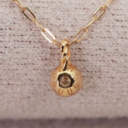 Agete K18 gold necklace with 0.1ct secret diamond pendant model 26-0348