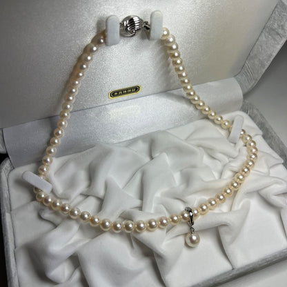 Akoya genuine pearl necklace with 6.0-6.5mm pearls and sterling silver fittings displayed with case