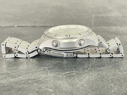 CASIO OVW-600 Solar Men's Watch — Japanese