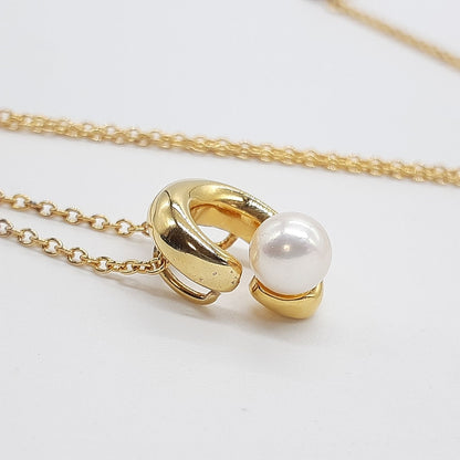 Tasaki necklace with gold coated SILVER 925 featuring an Akoya pearl on a 41cm chain with extender