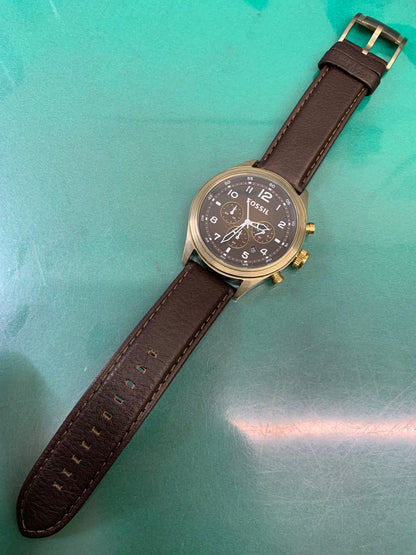 FOSSIL DE-5002 Quartz Men's Watch — Japanese