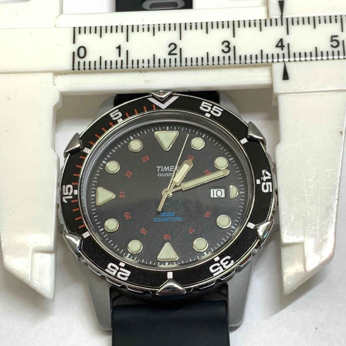 TIMEX A1481 Quartz Men's Watch — Japanese
