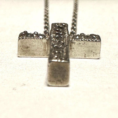 Agete silver cross necklace with 0.12ct diamond pendant and adjustable chain 35-39.5cm