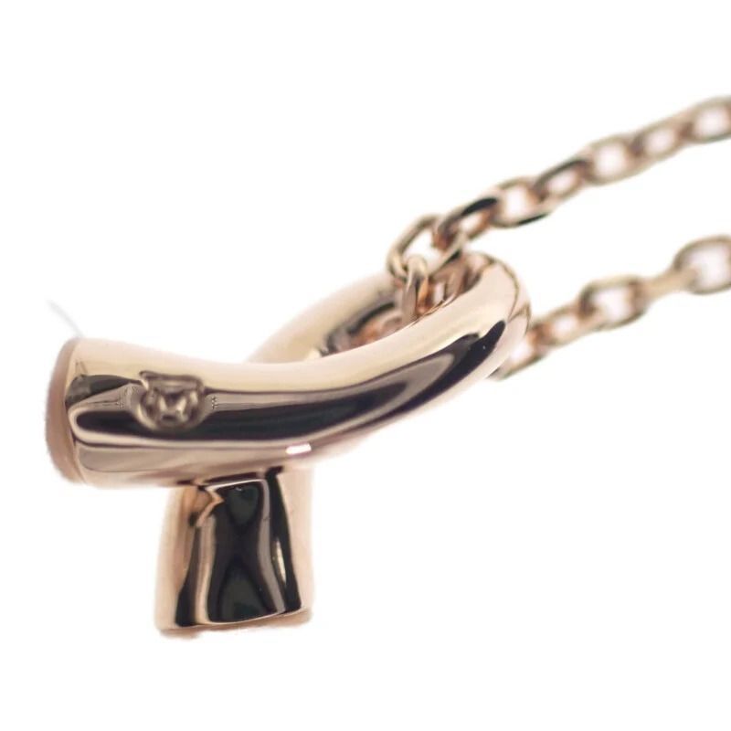 Akoya pearl pendant featuring a 4.1 to 5.1 mm pearl set in K18 pink gold with motif size 11.0 x 10.0 x 5.0 mm