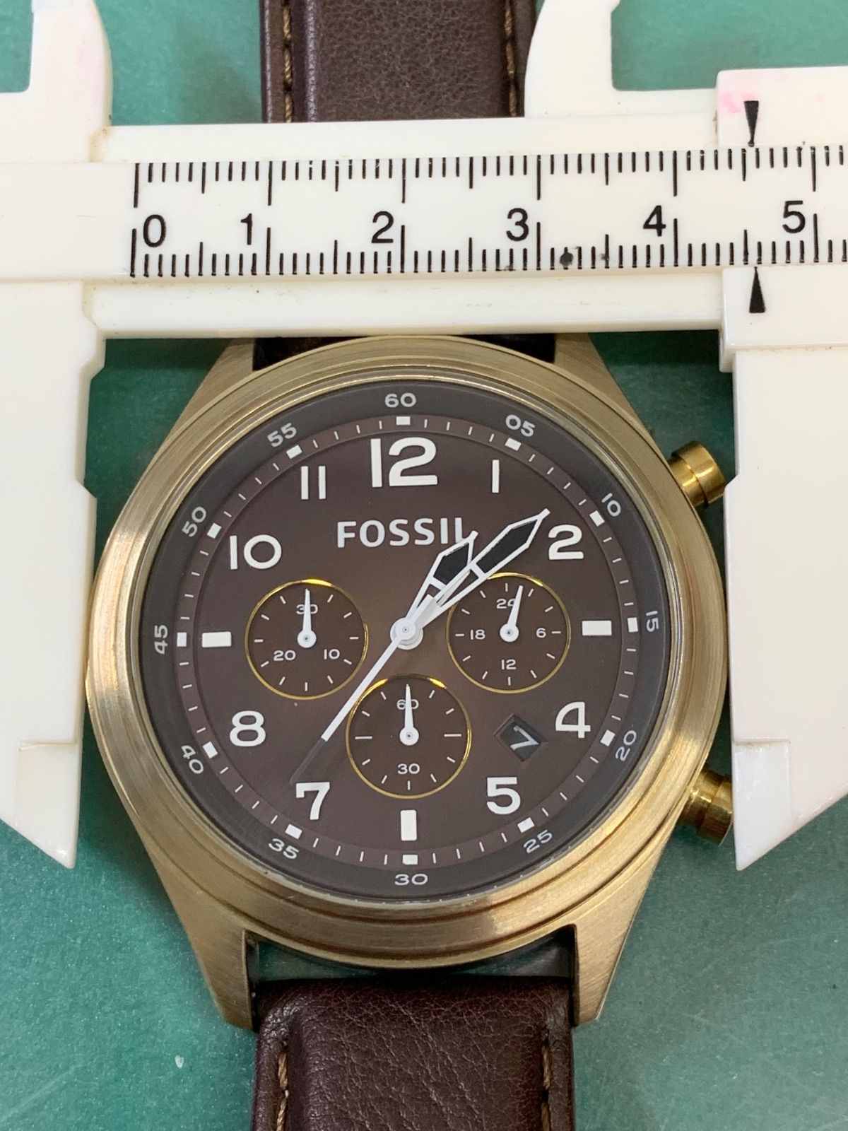 FOSSIL DE-5002 Quartz Men's Watch — Japanese