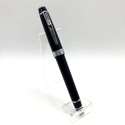 CROSS Bayleigh black fountain pen with fine point and dense lacquer finish featuring fine center ring grooves