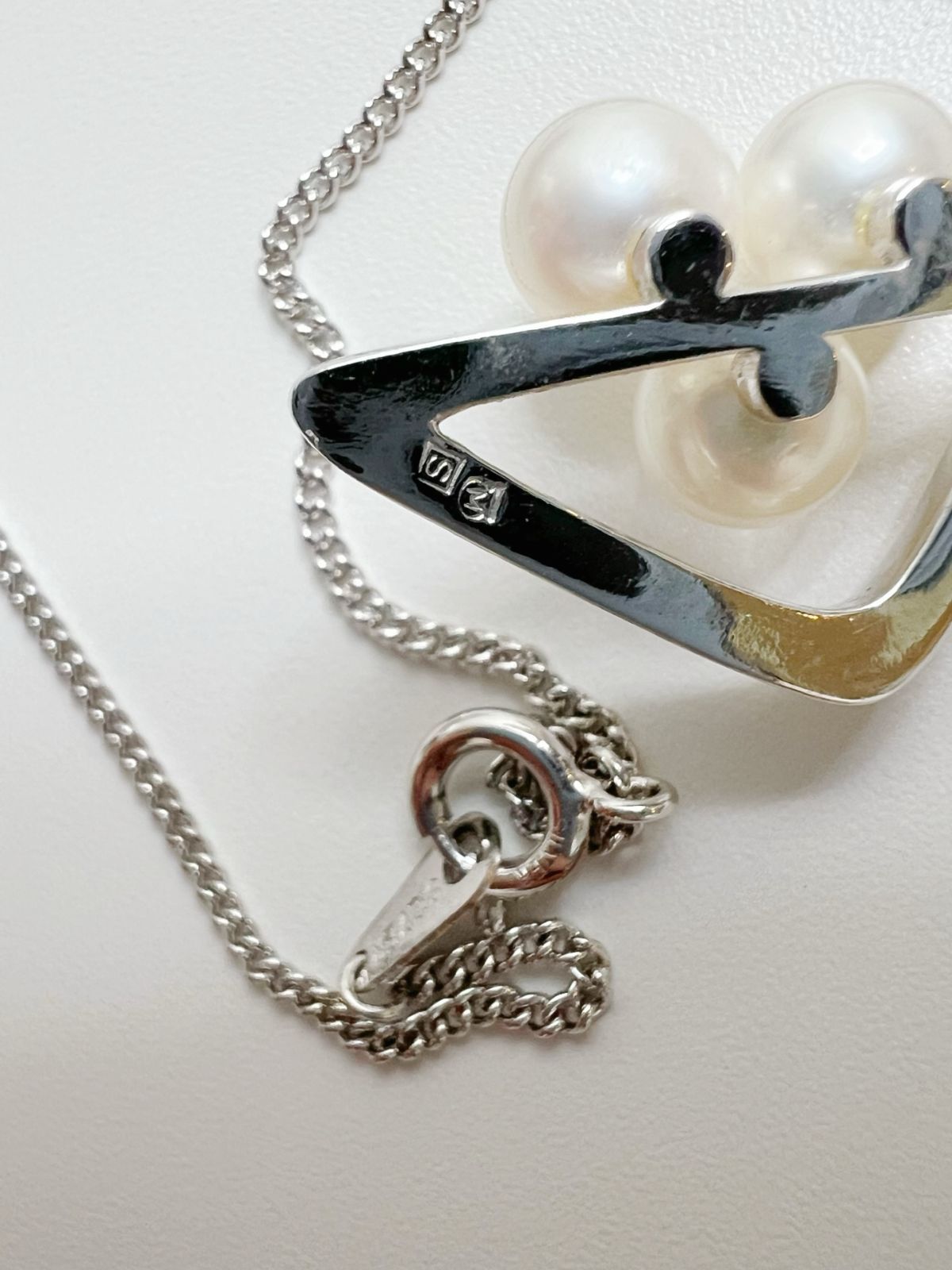 MIKIMOTO silver necklace with 6.5mm pearls, 42cm length, model 2RE83033499-0001
