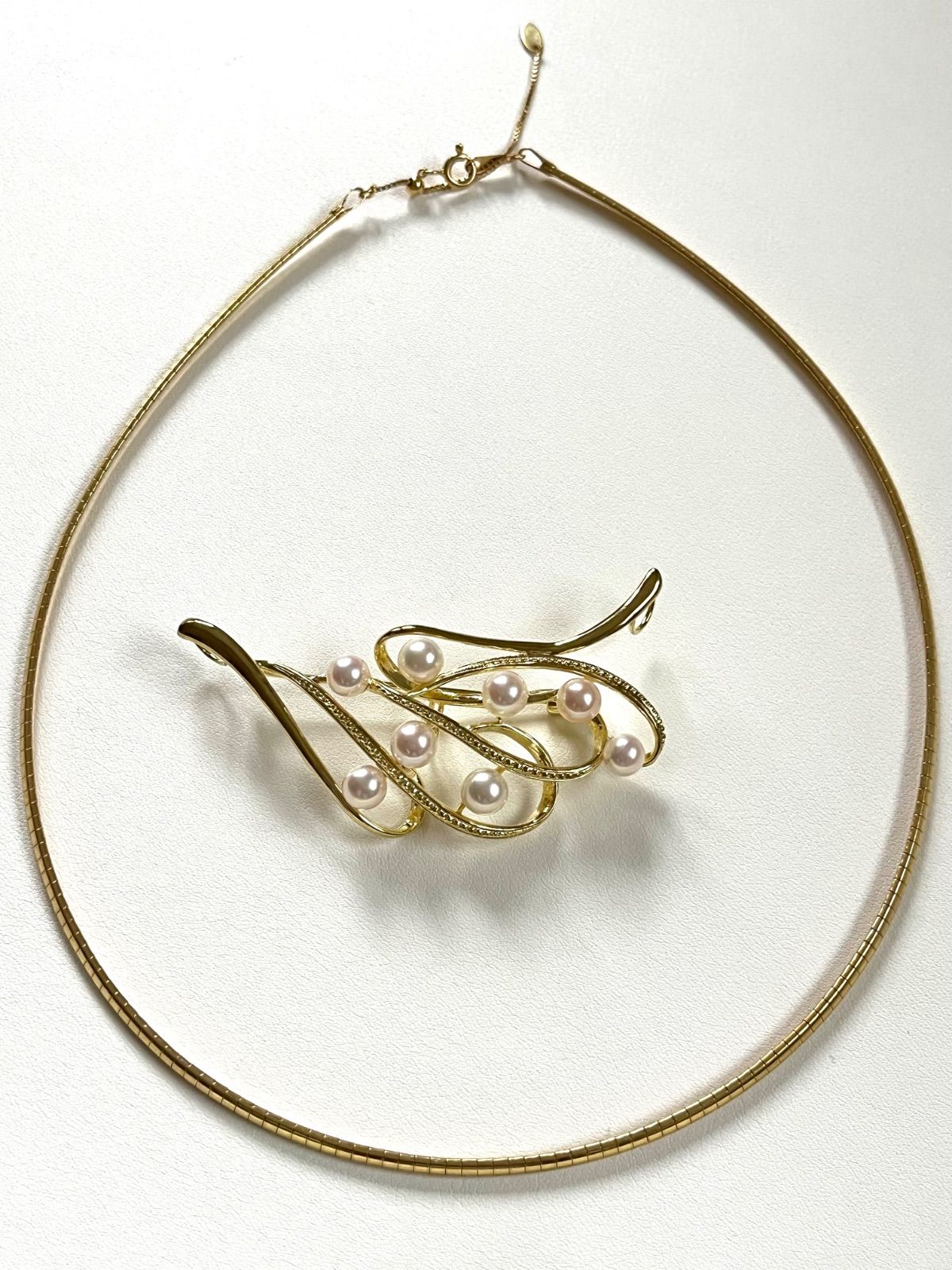 Akoya pearl brooch with attached loop on silver S925 omega necklace choker made in Japan