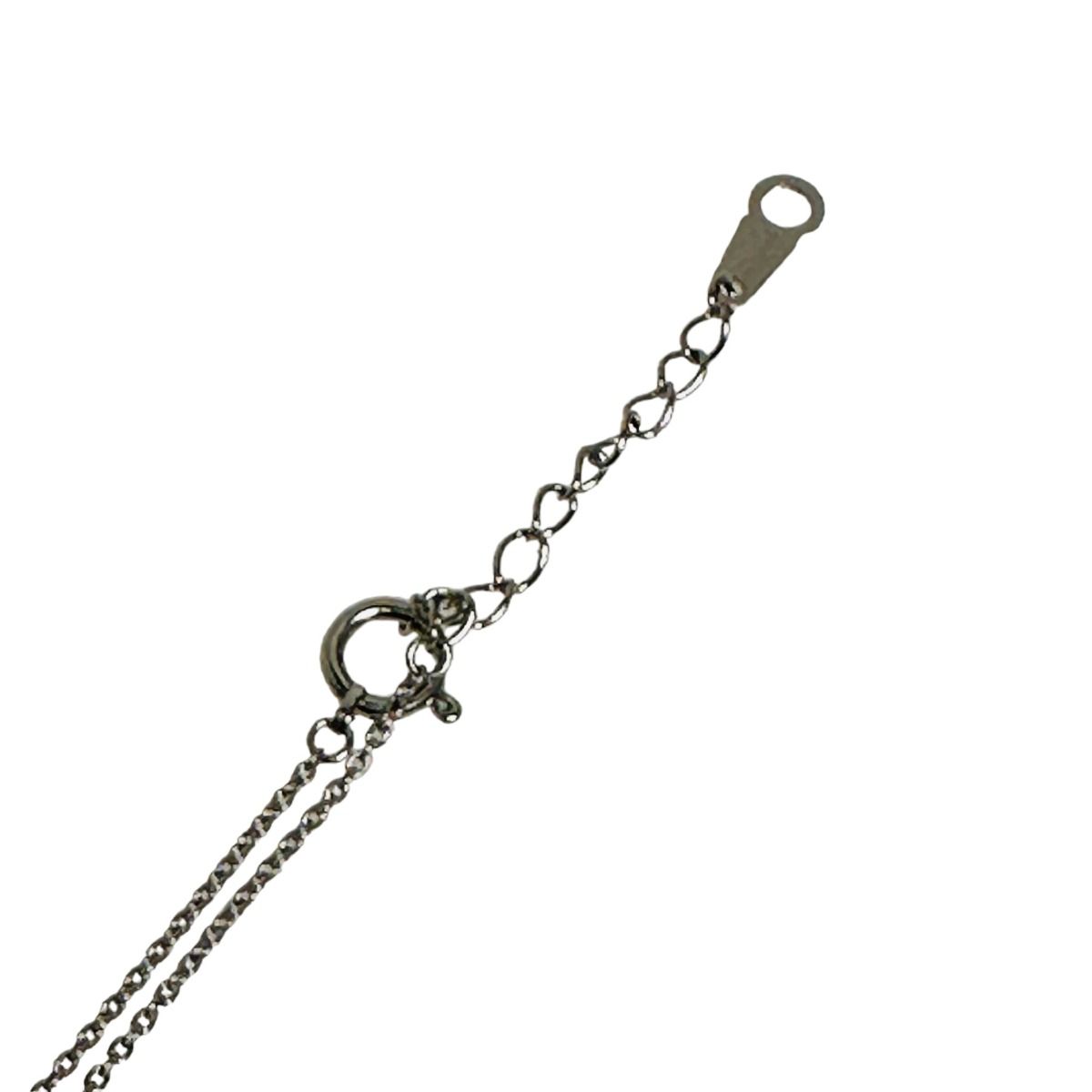 Tasaki 750WG silver pearl necklace designed for ladies featuring lustrous pearls on a silver chain