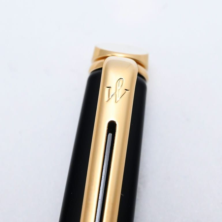 Waterman Metropolitan Essential Black GT 0.7mm ballpoint pen with black twist body and black ink