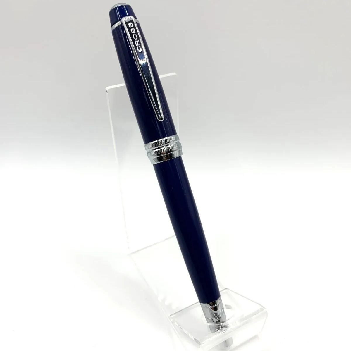 CROSS Bailey Blue Fountain Pen with Medium Nib and resin body, total length 193 mm