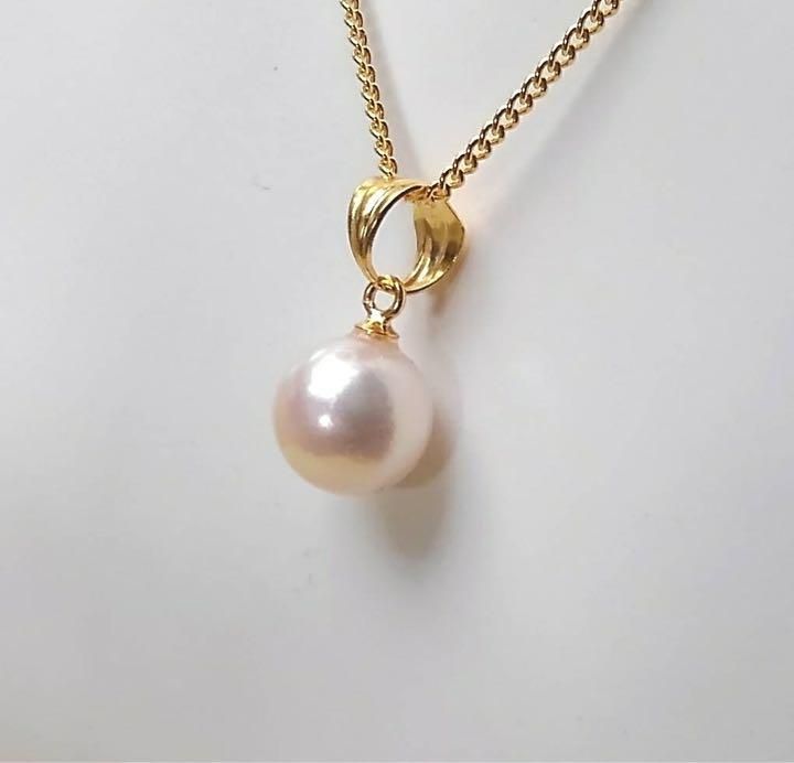 SV925 pearl necklace featuring 8mm round white pink Akoya pearls on a 40cm silver gold-colored chain