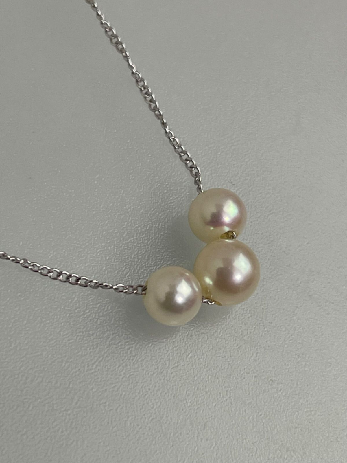 Akoya Pearl 3-row chain necklace with 5.0mm-6.0mm pearls on 40cm Silver925 silver chain