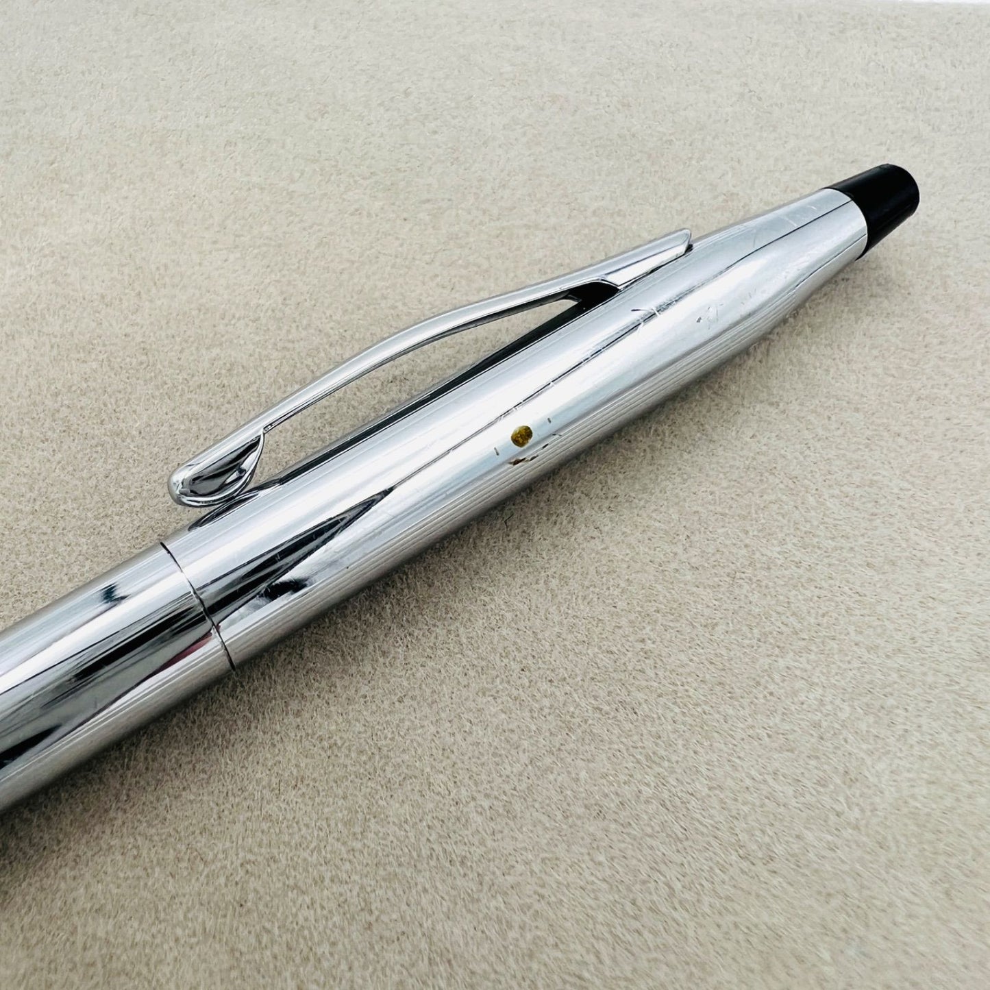 Silver color Cross ballpoint pen measuring 13.5 cm with sleek design and smooth writing tip